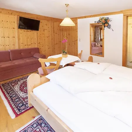 Edelweiss 4*